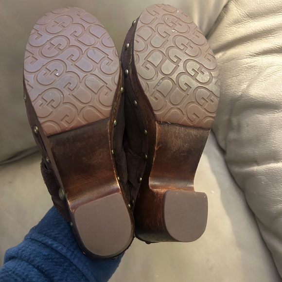 ugg kaylee suede clogs - Picture 5 of 5